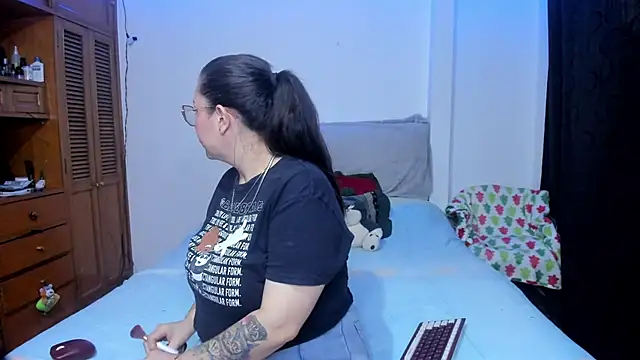 Ashley Monroe online show from March 25, 7:31 pm