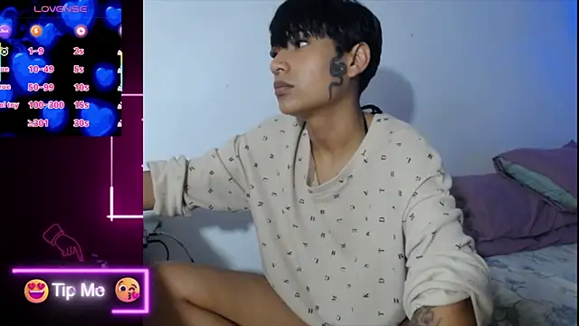 Papi Mami Live online show from November 27, 2:57 am