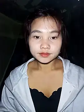 Snapshot of EllyBaby20 chatting on November 1, 4:25 am EllyBaby20 online show from November 1, 4:25 am