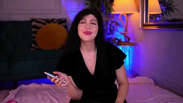 Snapshot of AlenaCapricious chatting on November 14, 6:06 pm AlenaCapricious online show from November 14, 6:06 pm