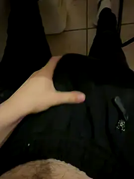 Snapshot of Dicksxd chatting on September 23, 8:34 pm Dicksxd online show from September 23, 8:34 pm