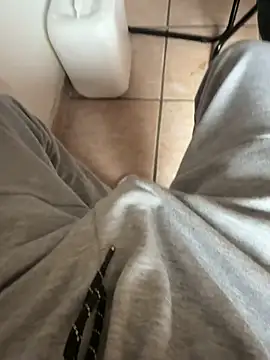 Snapshot of Dicksxd chatting on October 7, 7:27 am Dicksxd online show from October 7, 7:27 am