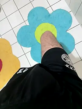 Snapshot of Dicksxd chatting on October 24, 9:17 am Dicksxd online show from October 24, 9:17 am