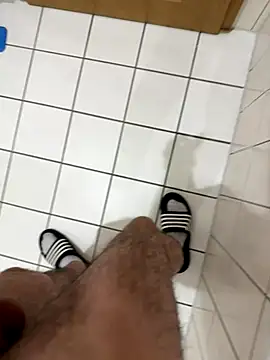 Snapshot of Dicksxd chatting on November 1, 10:06 am Dicksxd online show from November 1, 10:06 am