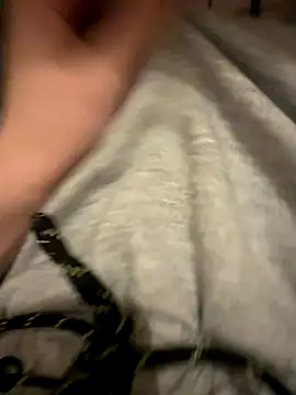 Snapshot of Dicksxd chatting on November 16, 10:15 pm Dicksxd online show from November 16, 10:15 pm