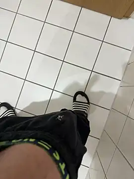 Snapshot of Dicksxd chatting on March 7, 10:29 pm Dicksxd online show from March 7, 10:29 pm