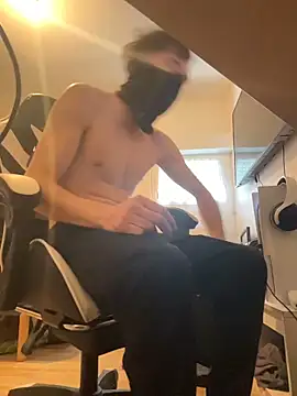 Snapshot of tok_lo24 chatting on March 22, 1:36 pm tok lo24 online show from March 22, 1:36 pm