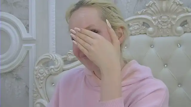 EllieFrosty  online show from June 12, 3:55 pm