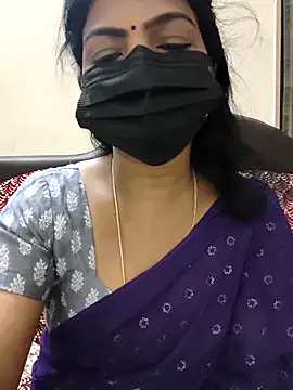 Snapshot of Rithya27 chatting on April 29, 6:58 pm Rithya27 online show from April 29, 6:58 pm