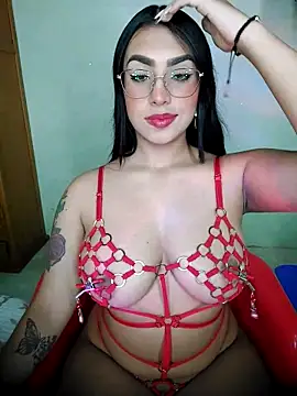 Linda Saenz  online show from September 8, 9:36 pm
