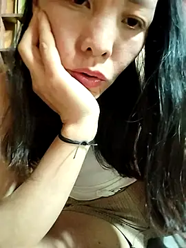 Snapshot of Sinejdk3 chatting on September 24, 8:28 am Sinejdk3 online show from September 24, 8:28 am