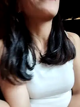 Snapshot of Sinejdk3 chatting on October 12, 9:08 am Sinejdk3 online show from October 12, 9:08 am