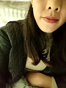 Snapshot of Sinejdk3 chatting on November 2, 9:55 am Sinejdk3 online show from November 2, 9:55 am