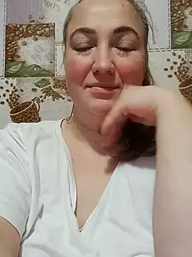 Kiss Eva online show from November 12, 5:46 pm