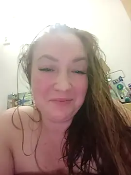 Kiss Eva online show from March 18, 9:07 pm