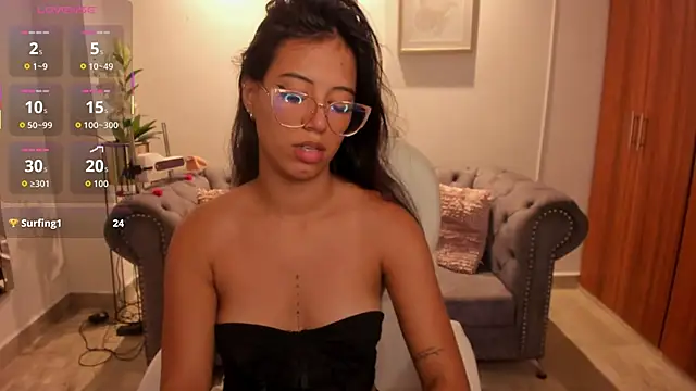 Snapshot of raven_stonee chatting on October 11, 3:17 am raven stonee online show from October 11, 3:17 am