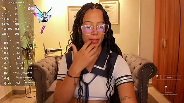 Snapshot of raven_stonee chatting on October 21, 3:18 am raven stonee online show from October 21, 3:18 am