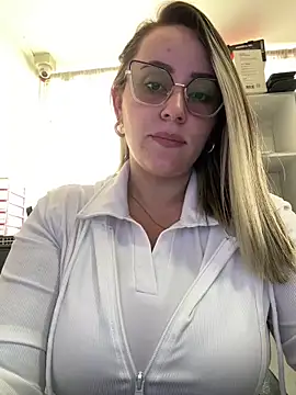 CurvyLust x online show from March 23, 3:38 pm