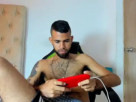Snapshot of adri_sexboy229 chatting on September 11, 1:44 pm adri sexboy229 online show from September 11, 1:44 pm