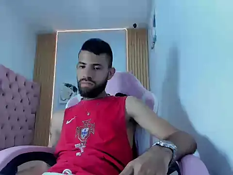 Snapshot of adri_sexboy229 chatting on October 1, 1:22 am adri sexboy229 online show from October 1, 1:22 am