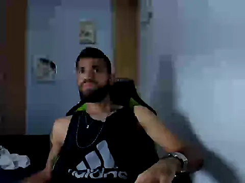 Snapshot of adri_sexboy229 chatting on October 4, 7:06 am adri sexboy229 online show from October 4, 7:06 am