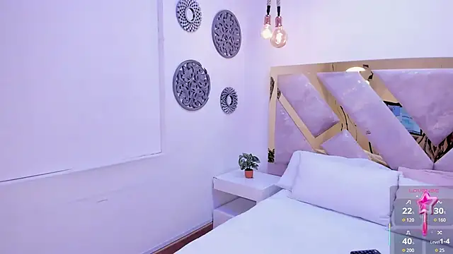 Marianee Rousse online show from September 21, 10:11 pm