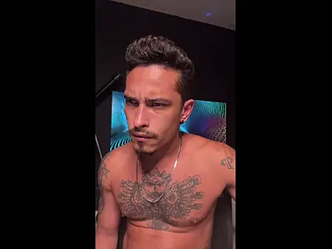 Snapshot of EduXavier26 chatting on December 3, 11:03 pm EduXavier26 online show from December 3, 11:03 pm