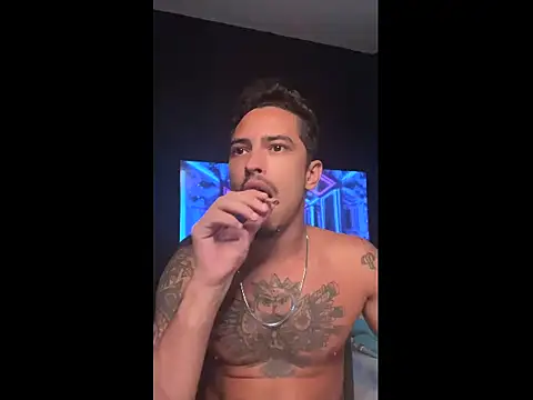 Snapshot of EduXavier26 chatting on December 17, 3:51 pm EduXavier26 online show from December 17, 3:51 pm