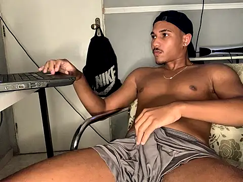 edualqxo online show from October 19, 5:57 pm