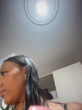 MiilaBlake online show from February 6, 7:28 pm