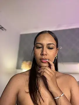 MiilaBlake online show from July 11, 8:33 pm