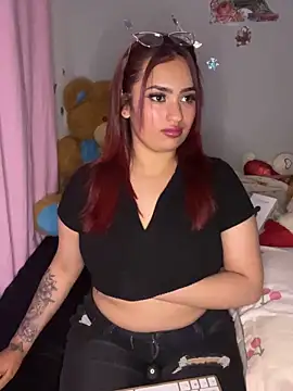 naomirouse  online show from November 22, 2:10 am