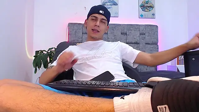 david santos16 online show from November 6, 1:06 am