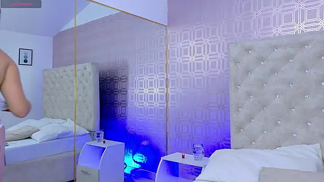 Snapshot of Celeste_Ackerman chatting on October 10, 3:27 am Celeste Ackerman online show from October 10, 3:27 am