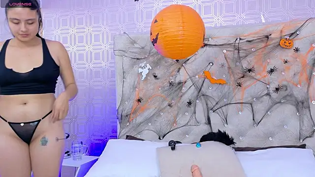 Snapshot of Celeste_Ackerman chatting on October 21, 3:07 am Celeste Ackerman online show from October 21, 3:07 am