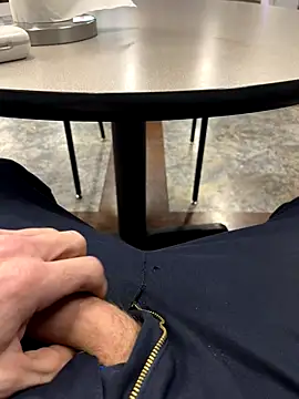 Snapshot of 66Retro99 chatting on November 29, 1:19 am 66Retro99 online show from November 29, 1:19 am