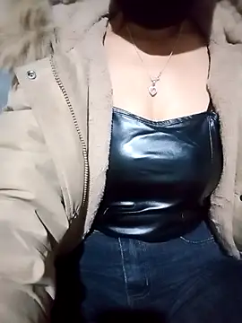 sulove xx online show from December 18, 8:42 am