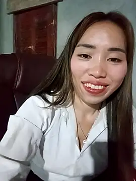 Snapshot of sulove_xx chatting on April 3, 2:15 pm sulove xx online show from April 3, 2:15 pm