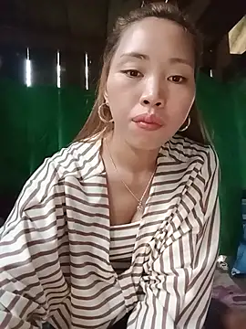 Snapshot of sulove_xx chatting on June 4, 2:39 am sulove xx online show from June 4, 2:39 am