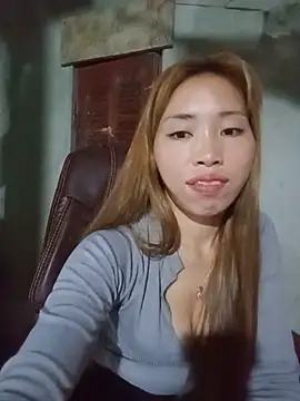 Snapshot of sulove_xx chatting on June 6, 12:54 pm sulove xx online show from June 6, 12:54 pm