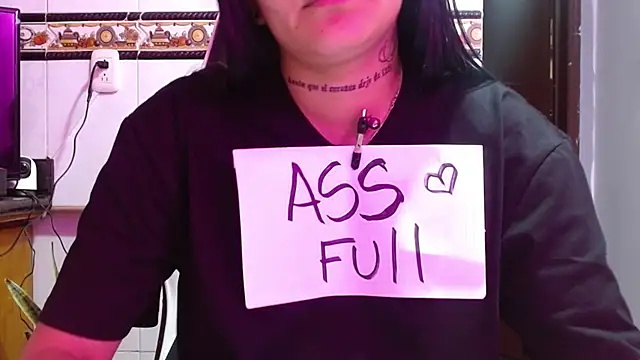 Danna Nasty online show from October 3, 8:50 pm
