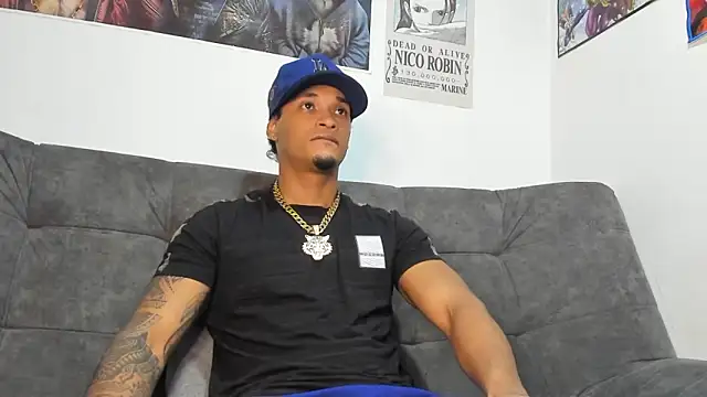 Snapshot of _MACCARTHY_TAYLOR chatting on November 6, 1:17 am MACCARTHY TAYLOR online show from November 6, 1:17 am