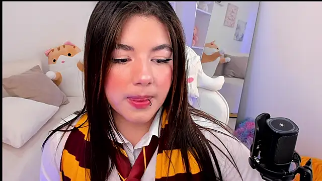 dolce antonellaa online show from October 26, 1:00 am