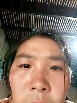 Snapshot of quynhkoolbae chatting on September 15, 10:15 am quynhkoolbae online show from September 15, 10:15 am