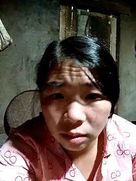 Snapshot of quynhkoolbae chatting on October 1, 11:11 pm quynhkoolbae online show from October 1, 11:11 pm