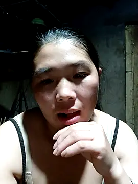 Snapshot of quynhkoolbae chatting on October 17, 1:03 pm quynhkoolbae online show from October 17, 1:03 pm