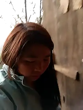 Snapshot of quynhkoolbae chatting on November 25, 12:10 am quynhkoolbae online show from November 25, 12:10 am