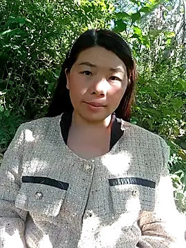 Snapshot of quynhkoolbae chatting on November 28, 6:49 am quynhkoolbae online show from November 28, 6:49 am