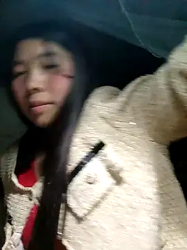 Snapshot of quynhkoolbae chatting on November 29, 12:30 pm quynhkoolbae online show from November 29, 12:30 pm