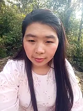 Snapshot of quynhkoolbae chatting on February 26, 2:21 am quynhkoolbae online show from February 26, 2:21 am